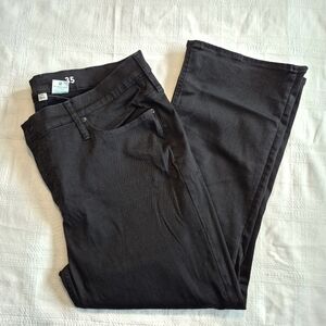 J. Crew women's size 35, 2X or 20, 9" Billie Demi Boot Crop black jeans VGUC